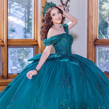 Verde esmeralda Vestidos de Quinceanera para Doce de 15 Anos, Sexy Fora do Ombro Puffy Vestido de baile Apliques de Renda Beading Vestidos de Princesa
